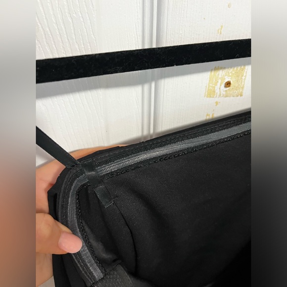 Le Chateau Classic Mini Black dress, Strapless. - Picture 6 of 8